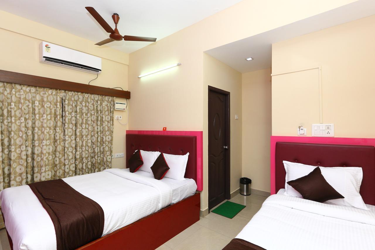 Hotel Oyo 8410 Rajeswari Tower Chennai Exterior foto
