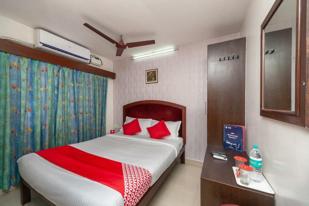 Hotel Oyo 8410 Rajeswari Tower Chennai Exterior foto