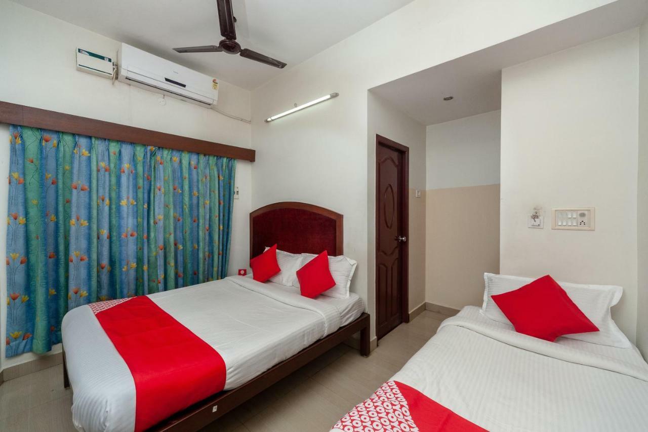 Hotel Oyo 8410 Rajeswari Tower Chennai Exterior foto